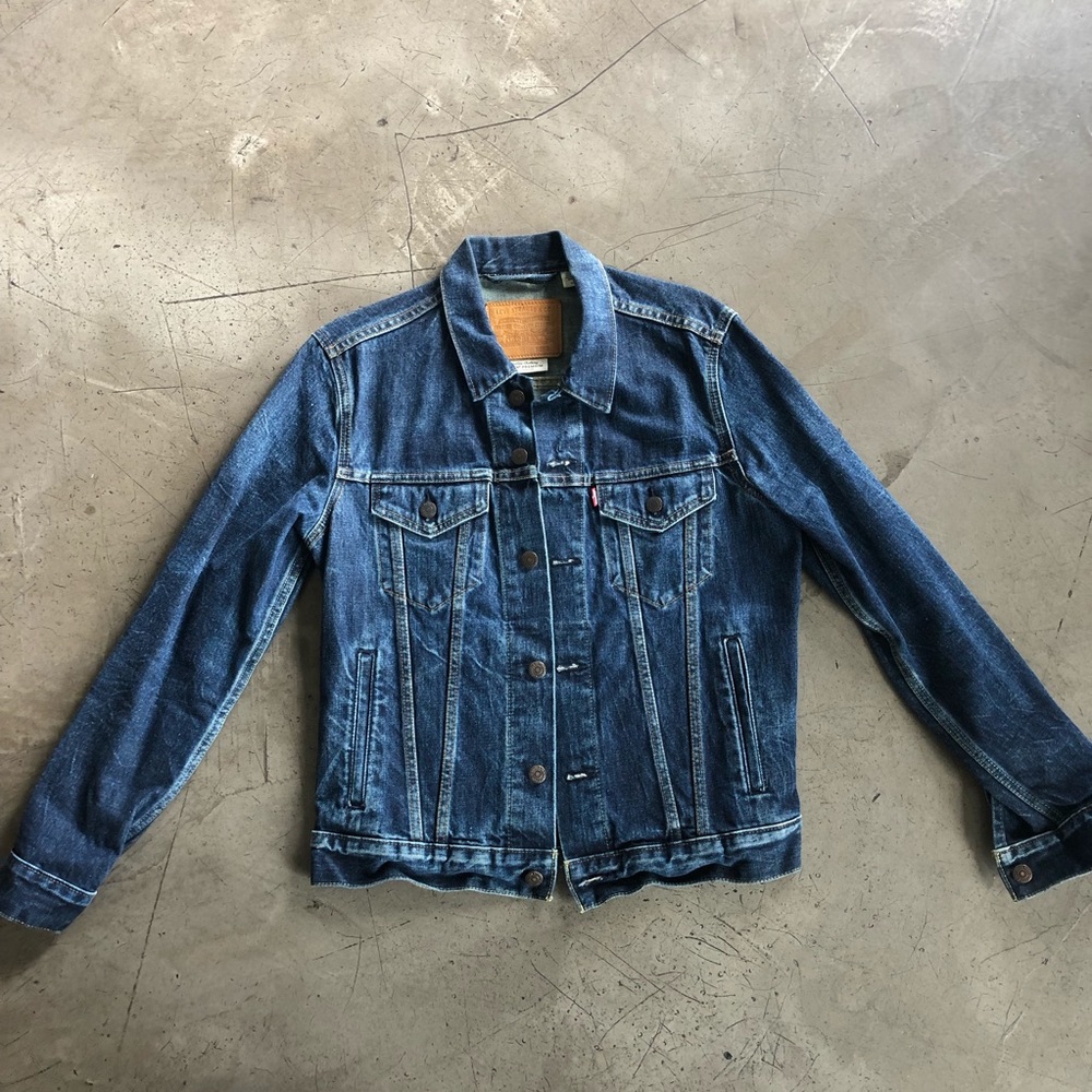 Levis jean jacket